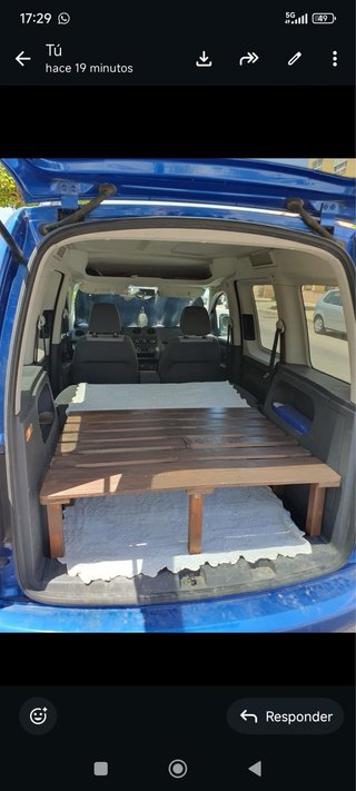 Volkswagen Caddy 2013