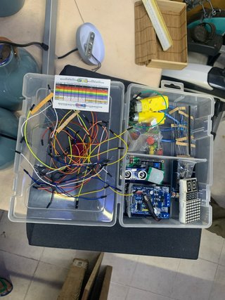 Kit Arduino con componentes