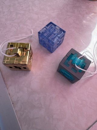 Cubos Minecraft Dorados y Azules