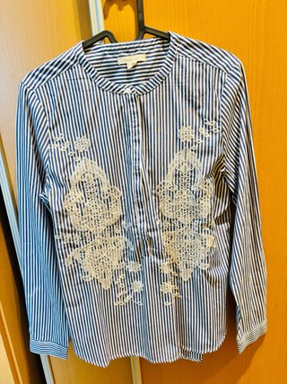 Blusa Rayas Azul y Blanca Talla M