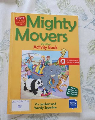 23 Libros 3⁰ primaria Antanes School