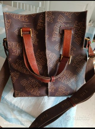 Borsa The Bridge tracolla e due manici monogram ma