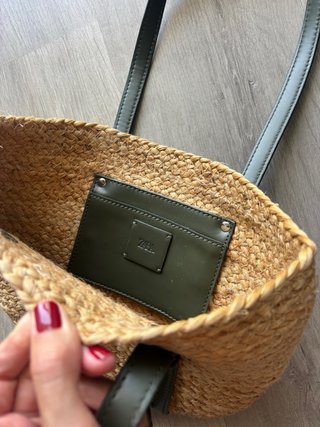 Bolso de playa Zara beige y verde