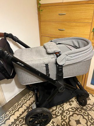 Carrito Jane Muum con capazo y sillita