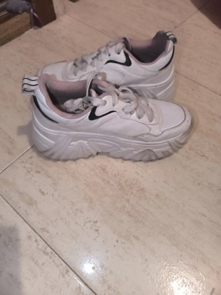 Zapatillas Bershka plataforma talla 37