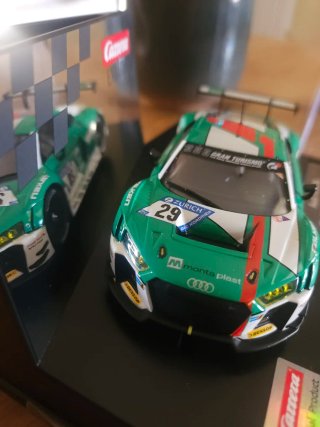 Carrera Audi R8 LMS