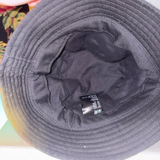 Gorro bucket H&M negro