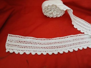 Bordo uncinetto bianco per tovaglia