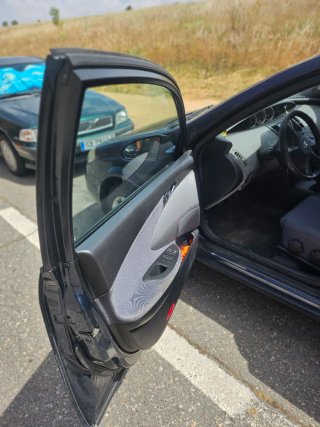 Nissan Primera 2003