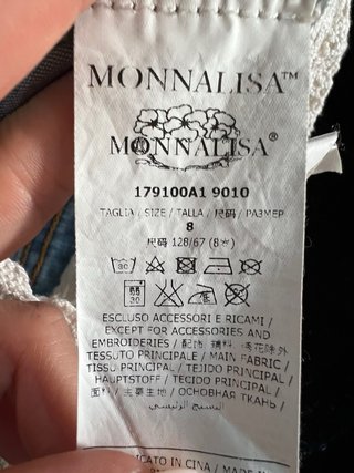 Chaqueta vaquera con encaje y lazos