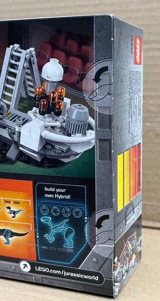 LEGO 75.932 Jurassic Park Velociraptor Chase