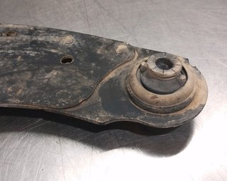 BRAZO SUSPENSION INFERIOR DELANTERO IZQUIERDO NIS