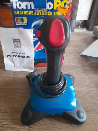 Joystick Tornado Analogue PC Logic 3