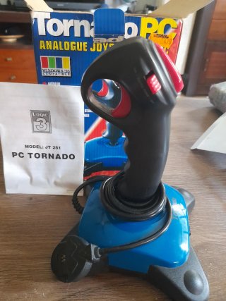 Joystick Tornado Analogue PC Logic 3
