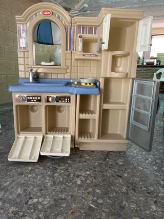 Cocinita infantil Little Tikes