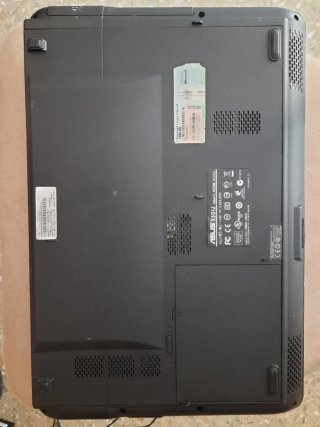 Asus X5DIJ per parti.