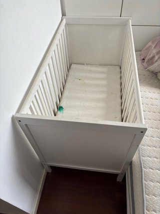 Cuna Ikea Sundvik Blanca con colchón