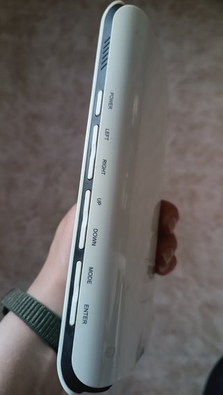 Mini TV Portátil NPG PTF700ACB