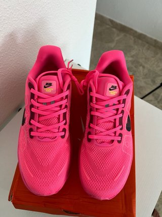 Zapatillas Nike Vomero Premium Rosa