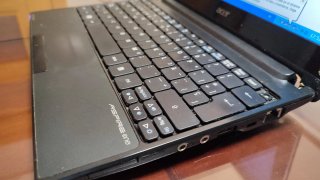Portátil Acer Aspire One D255 con Windows XP