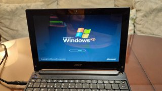 Portátil Acer Aspire One D255 con Windows XP