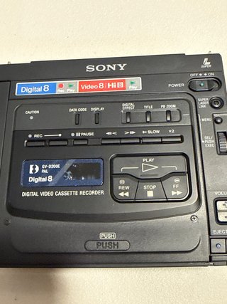 Sony GV-D200E Digital8 Hi8 Video8 PAL Nuevo!