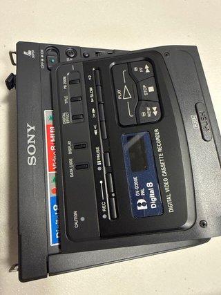 Sony GV-D200E Digital8 Hi8 Video8 PAL Nuevo!