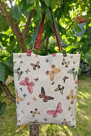 Bolso Tote bag reversible hecho a mano.Asas piel