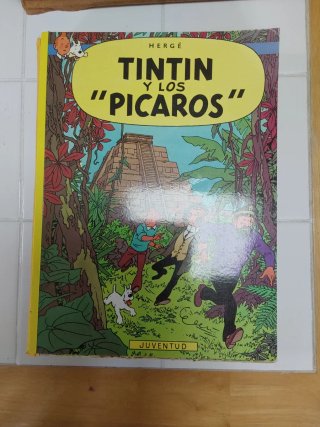Lote libros de Las aventuras de Tintin.  Lomo tela