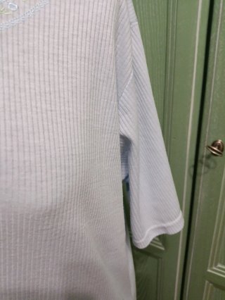 Camicia da notte azzurra a costine