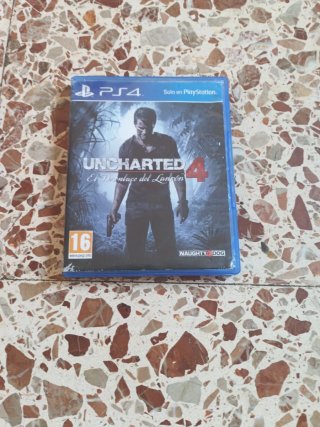 Juegos PS4 Red Dead Redemption 2 y Uncharted 4