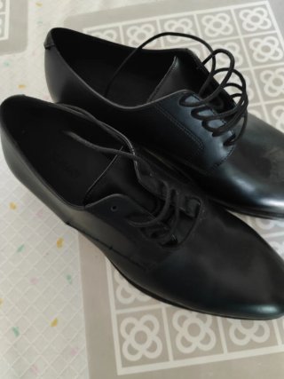 Zapatos de vestir Zara negros