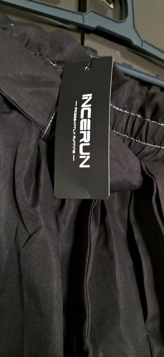 Pantalón cargo negro elástico talla S con cinturón