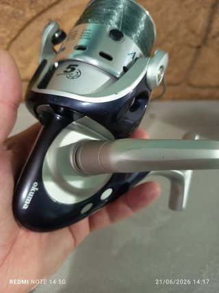Carrete de pesca Okuma Aquios