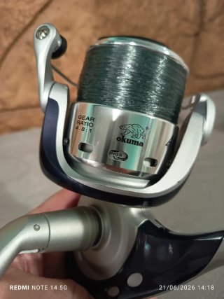 Carrete de pesca Okuma Aquios