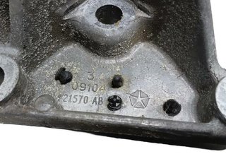 2577226 04721570ab soporte lancia voyager 2.8 crd