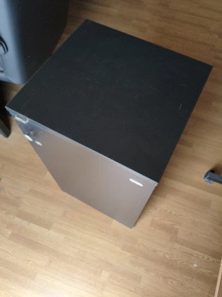 Minibar negro