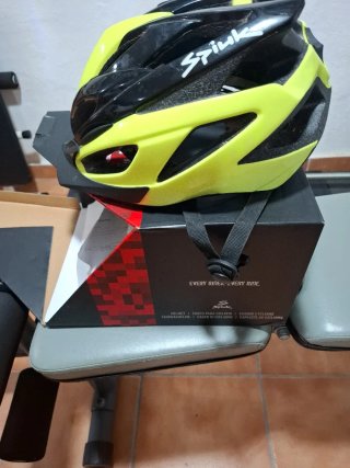 Casco Bicicleta Spink Amarillo y Negro