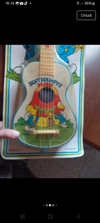 Chitarra giocattolo puffi peyo anni '80 Originale