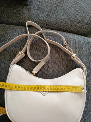 Bolso beige nuevo sin estrenar