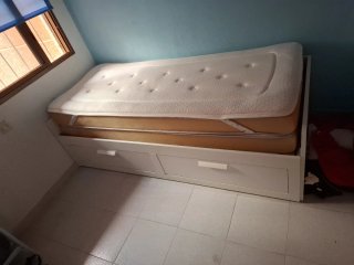 Cama nido IKEA blanca con 2 cajones