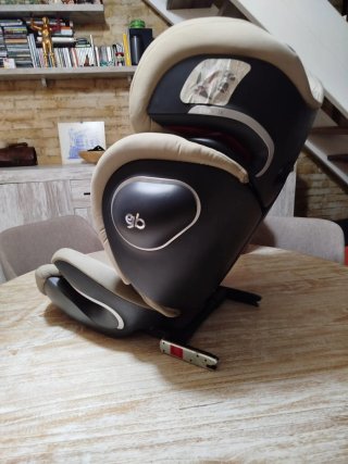 Sillita coche Grupo 2/3, GB Platinum. Isofix