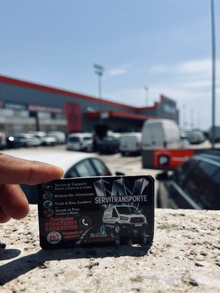 Transporte y Mudanzas Doble U (W)