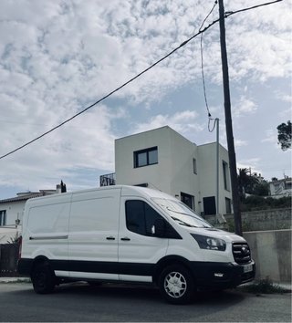 Transporte y Mudanzas Doble U (W)