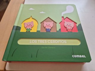 Los Tres Cerditos