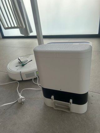 Robot aspirador semi nuevo