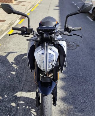 KTM Duke 125 2022 - 19.890 km