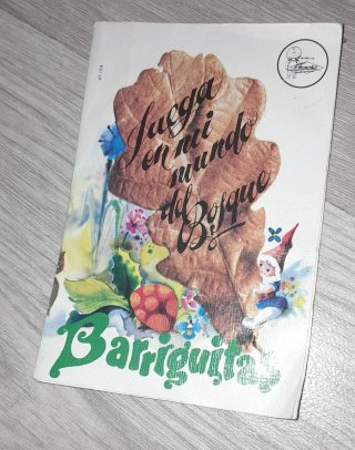 Gorro y catálogo Barriguitas