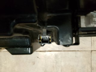 Subwoofer JBL Audio-System Peugeot 206 Cabrio