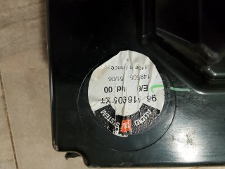 Subwoofer JBL Audio-System Peugeot 206 Cabrio